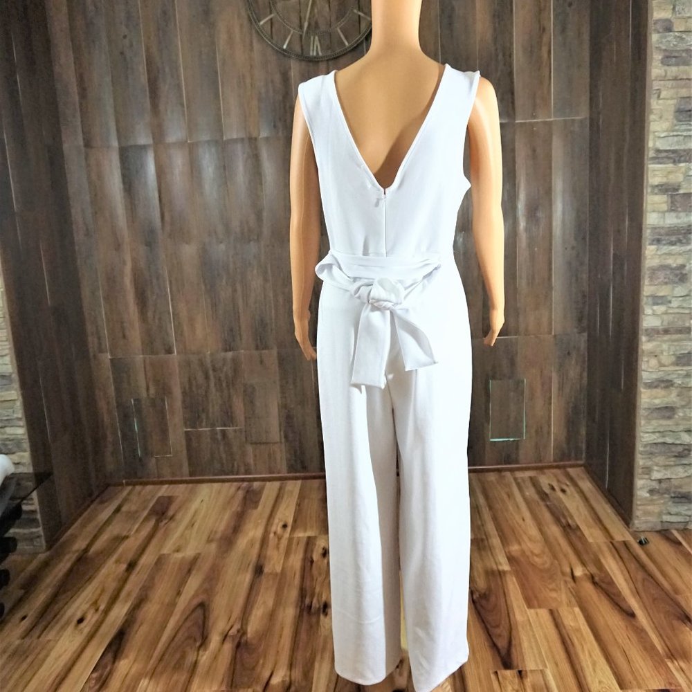 LEITH Deep V-Neck Wide-Leg Jumpsuit NWOT - Picture 5 of 8